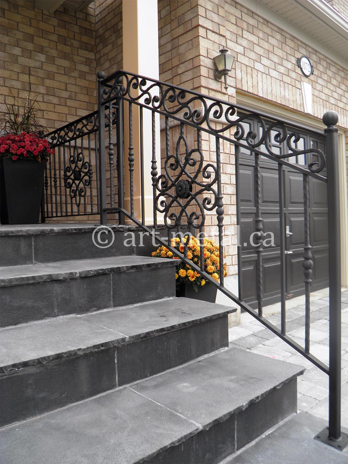 Metal Step Railing Outdoor / Photo Outdoor Metal Stair Railing Systems 2015 — Home ... : With horizontal metal railing, a traditional brick home gets a modern makeover with new deck and steel railing.