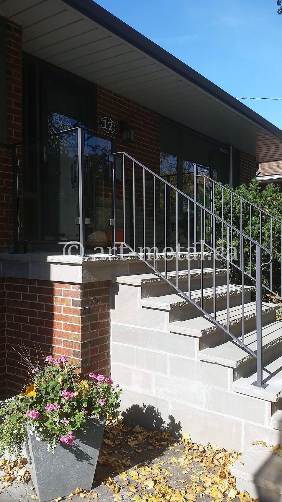 Modern Stair Railings & Handrails Toronto, Mississauga GTA