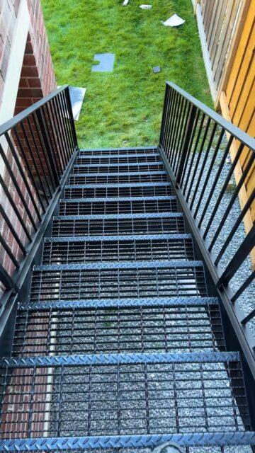 Steel Staircase to Second Floor & Balcony Railings Installed🏡 #ArtMetalWorkshop #SteelStairs #BalconyRailings #MetalFabrication #TorontoMetalWorks #CustomRailings #ExteriorDesign #WroughtIron #HomeImprovement #MadeInCanada