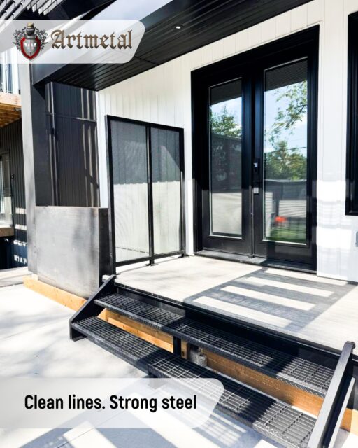 This project features custom steel stairs and a perforated metal partition, designed to balance function, safety, and modern aesthetics. The perforated screen adds privacy while keeping the space open and light, perfectly complementing the sharp geometry of the stairs.Precision-crafted details that elevate contemporary architecture.🔩 Custom steel stairs🖤 Perforated metal partition🏗️ Modern exterior metalworkLooking to upgrade your space with custom metal?DM us or visit our website to start your project with Art Metal😌#ArtMetal #railings #CustomMetalwork #HomeExterior #CurbAppeal