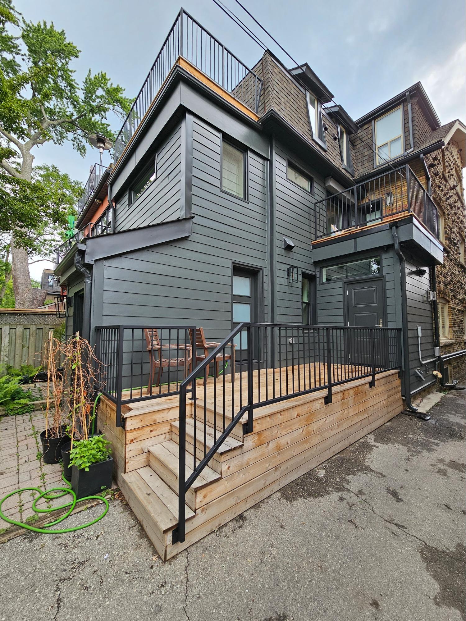 Balcony Railings Oshawa l Art Metal