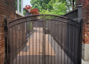 Custom Driveway Gates in Burlington