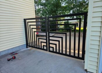 Custom Driveway Gates in Oshawa