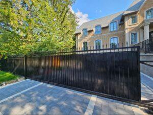 Local Driveway Gate Contractors in Mississauga