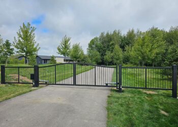 Local Driveway Gate Contractors in Scarborough