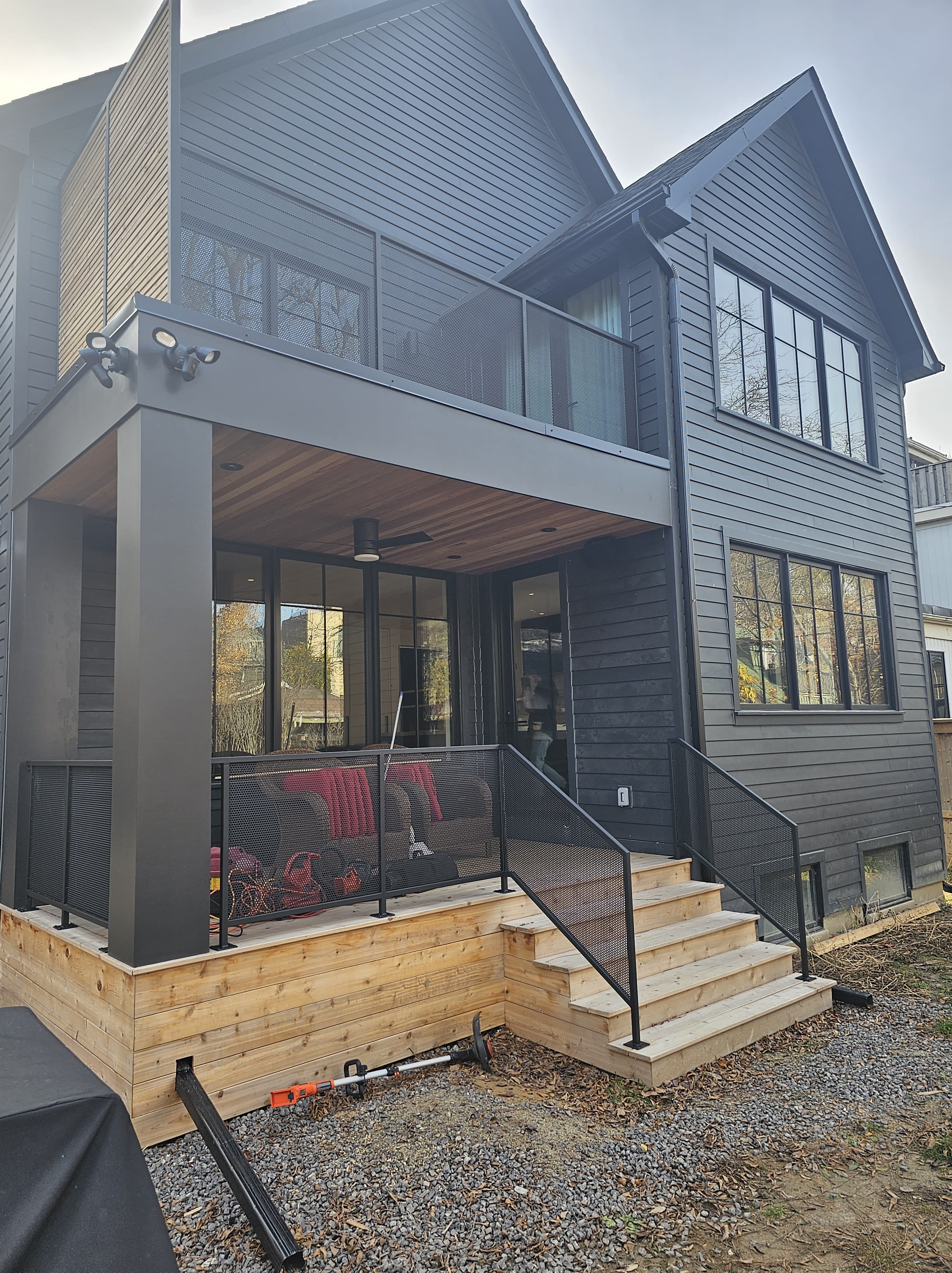 Modern Stair Railings & Handrails Toronto, Mississauga GTA