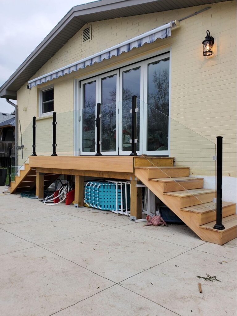 Glass Deck Railing Toronto
