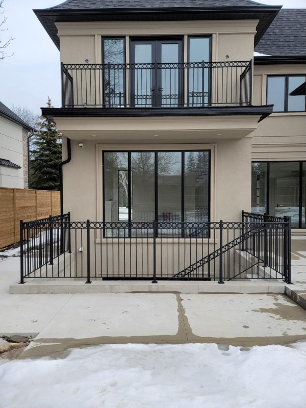 Balcony Fence Ideas