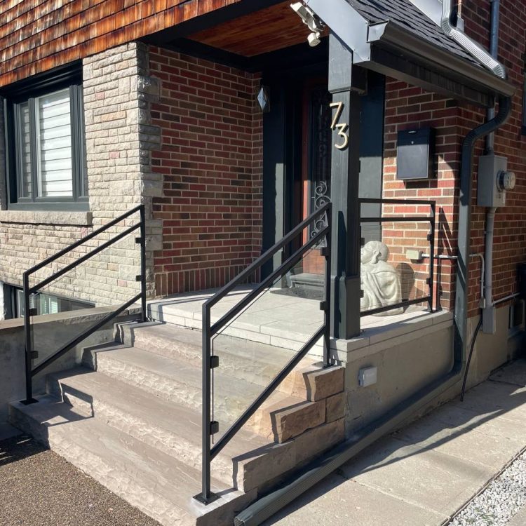 Exterior Glass Railings Toronto