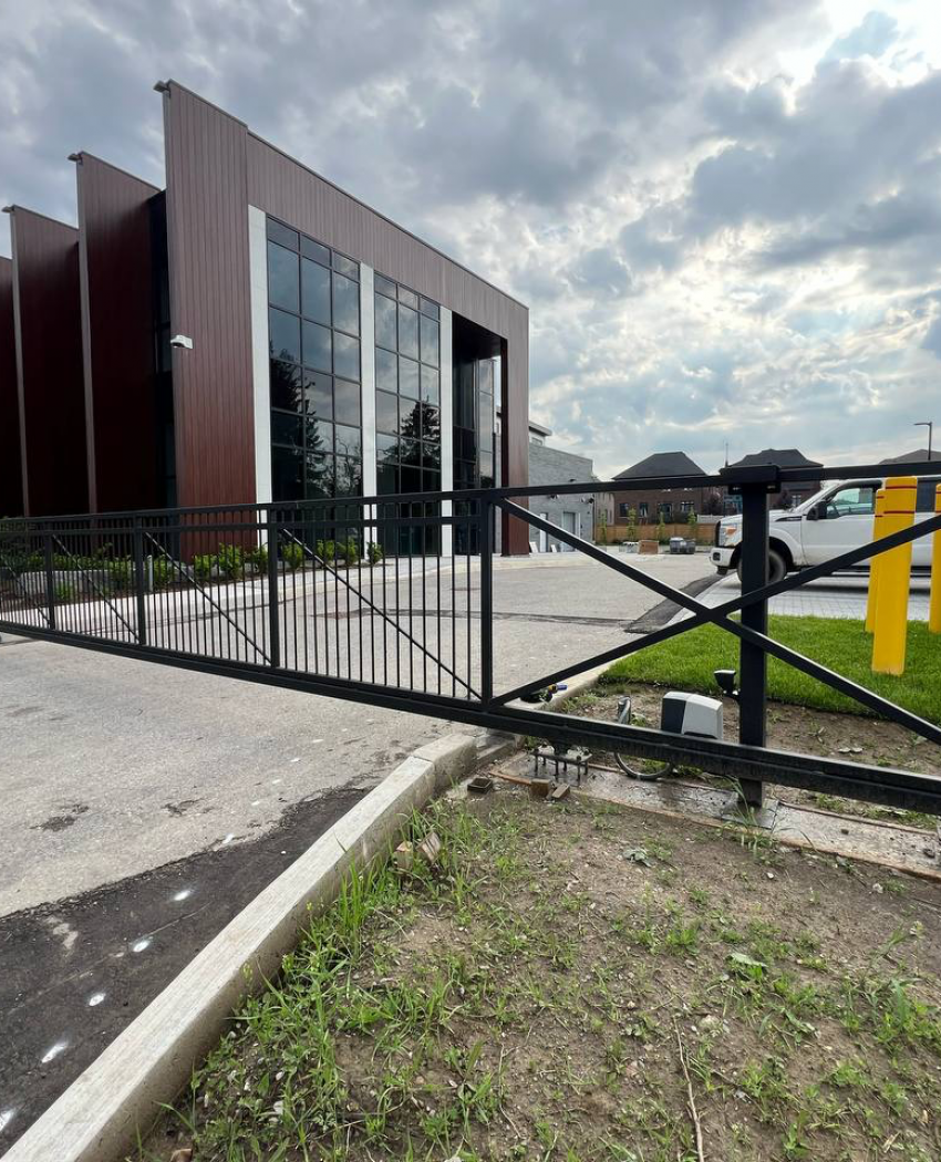 Gates Barrie