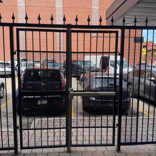 Gates Oakville