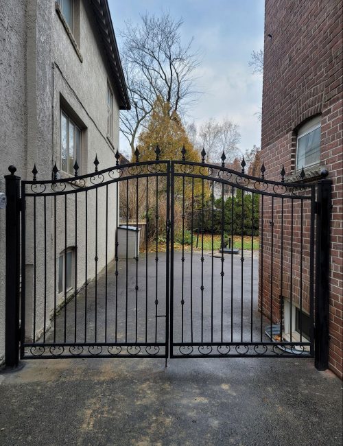 Metal Gate Designs