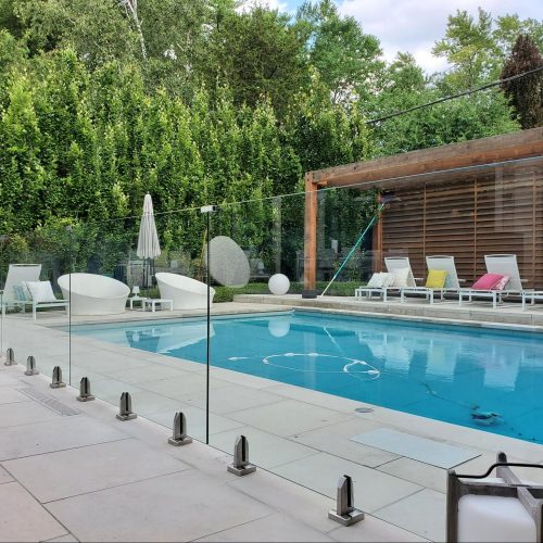Pool Enclosures in Toronto